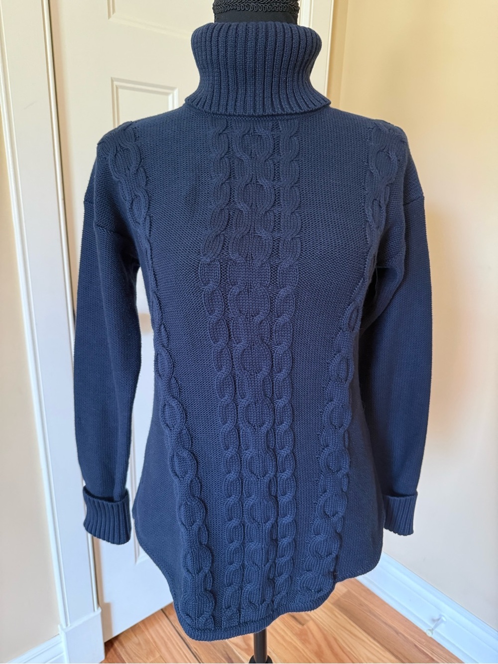 LL Bean Sweater Fisherman Cable Knit Turtleneck Pullover Navy Women’s Size XS